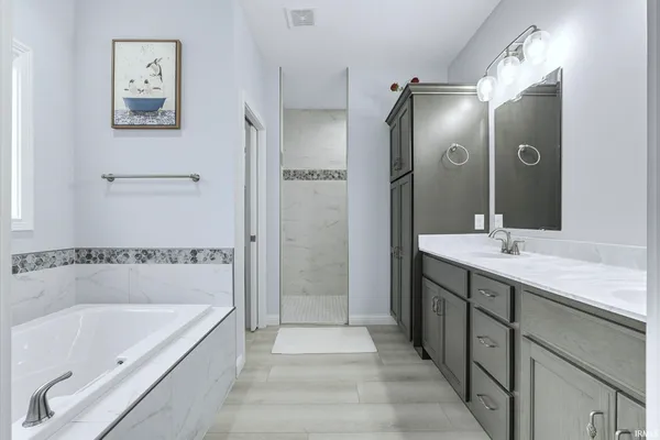 $495,000 | 5734 Santera Drive, Fort Wayne, IN 46818