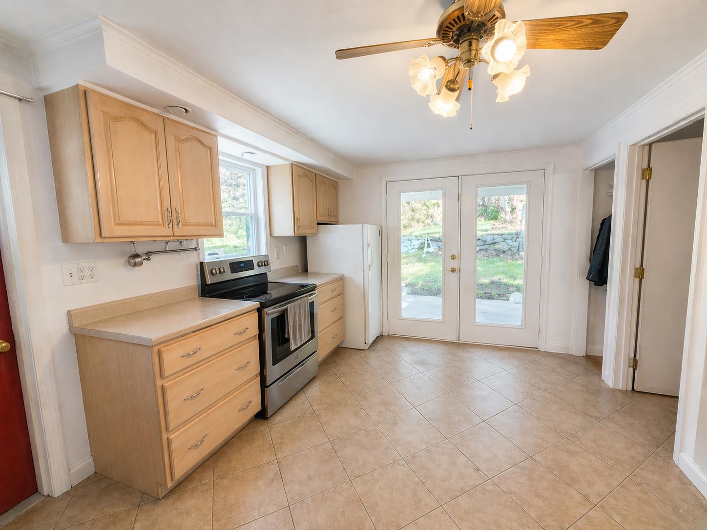 71 Denmark Street Berlin, NH 03570 - Photo 3 of 16
