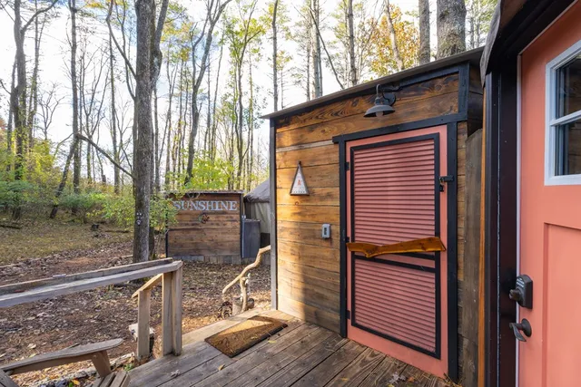 $725,000 | 106 Settawig Road, Brasstown, NC 28902