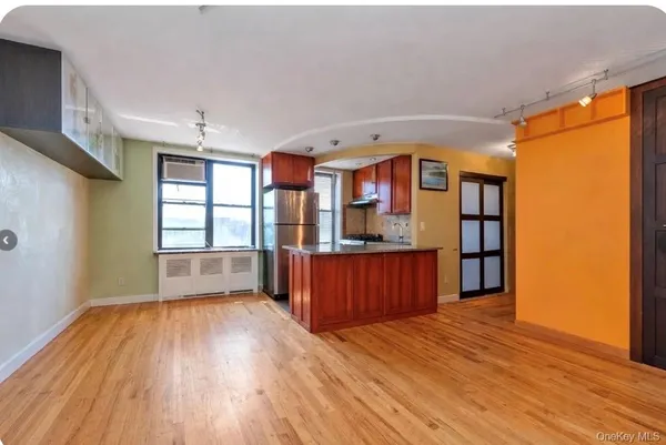 $2,000 | 83-40 Austin Street, Unit 7N | Kew Gardens