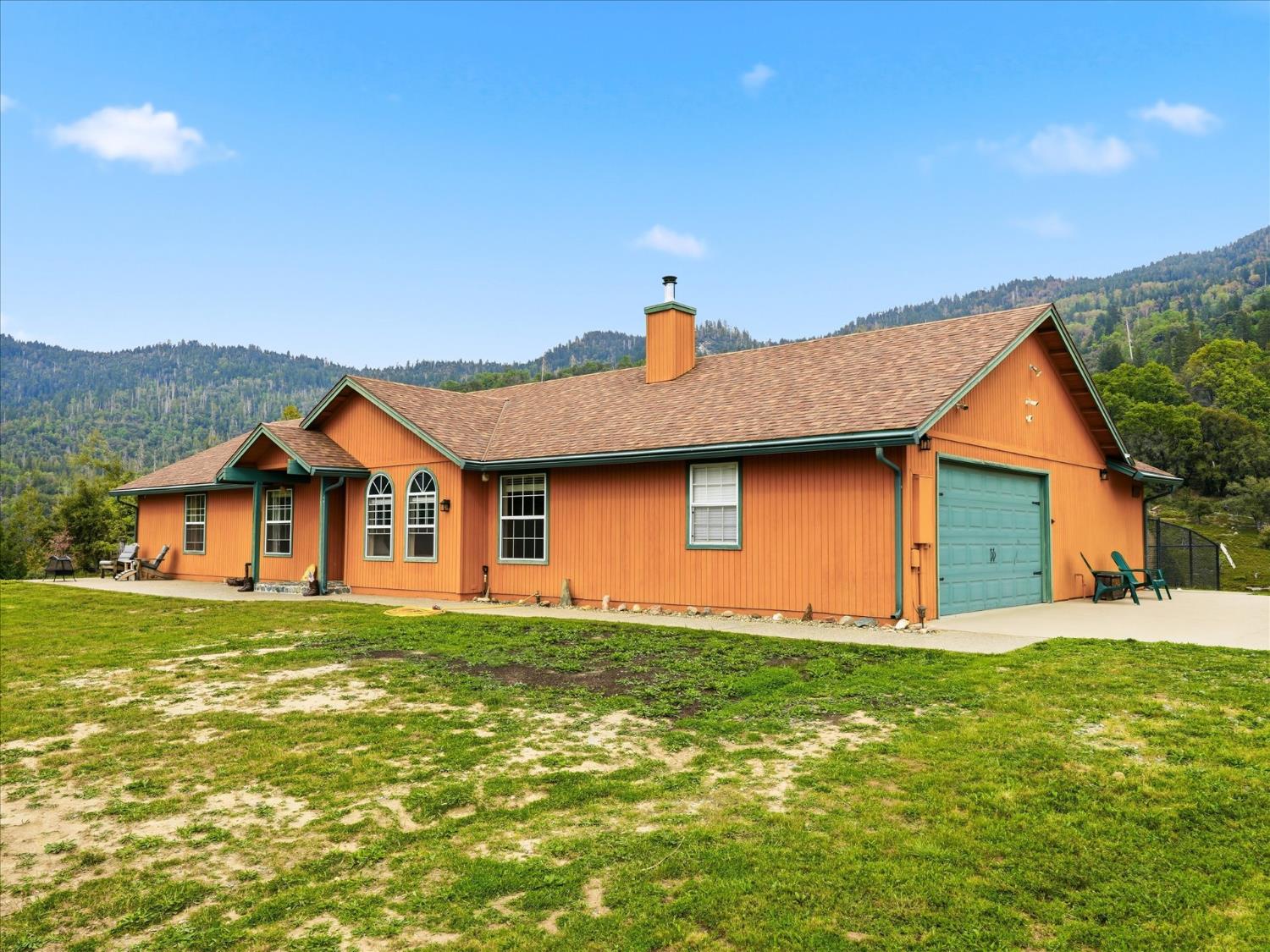 6132 Chowchilla Mountain Road Mariposa, CA 95338 - Photo 3 of 53