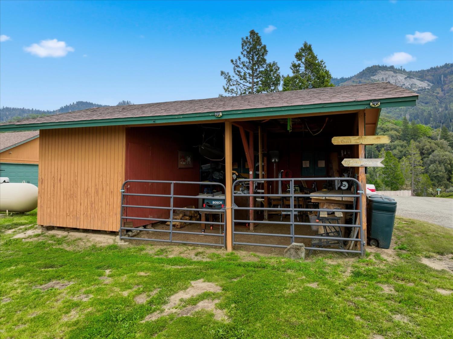 6132 Chowchilla Mountain Road Mariposa, CA 95338 - Photo 38 of 53