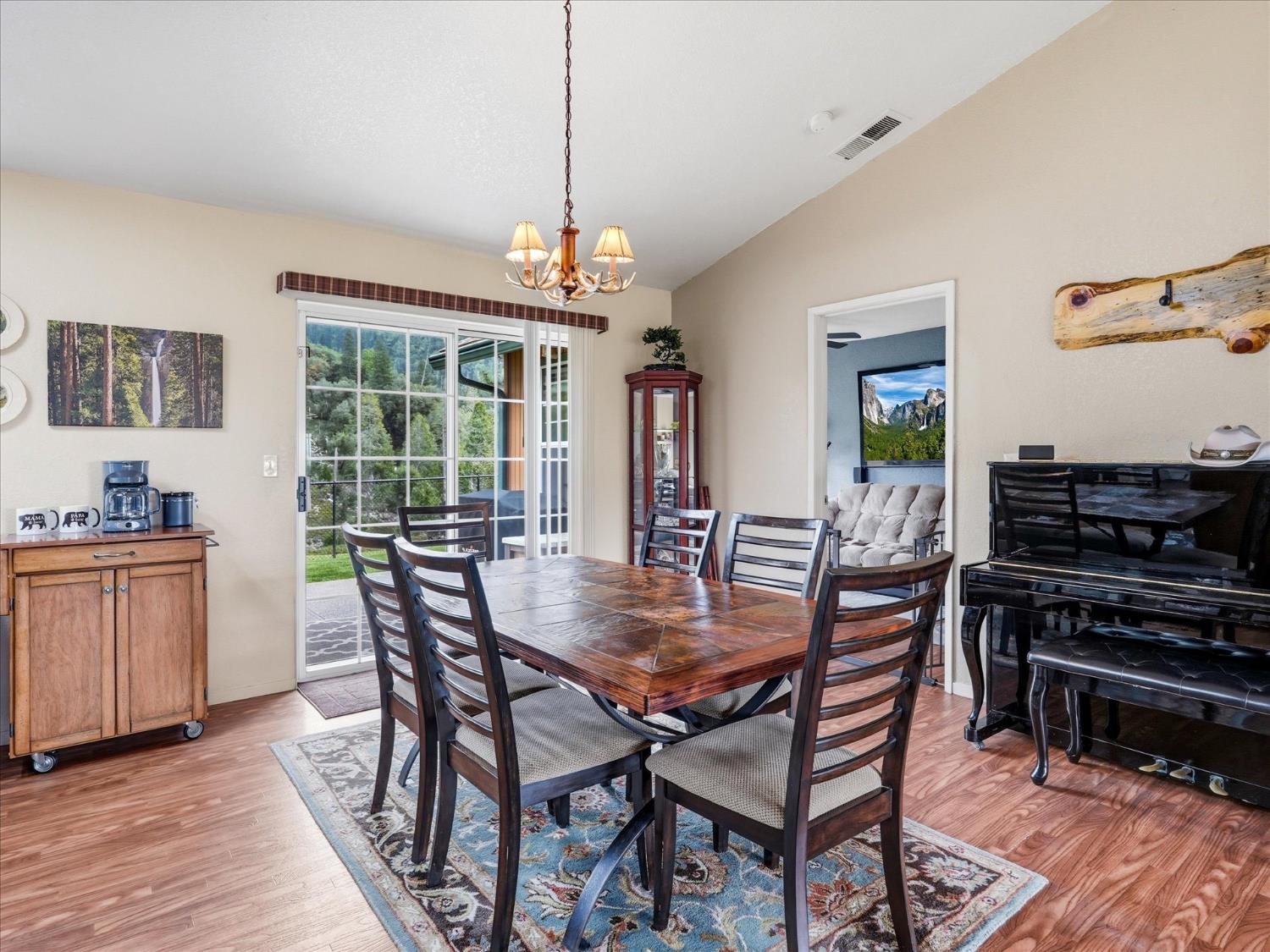 6132 Chowchilla Mountain Road Mariposa, CA 95338 - Photo 10 of 53