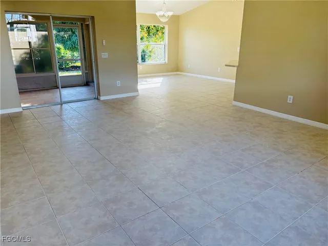 $395,900 | 2718 Southwest 35th Lane, Cape Coral, FL 33914