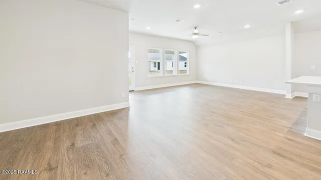 $269,500 | 122 Eden Ridge, Duson, LA 70529