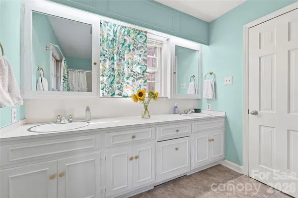 $399,000 | 604 Whittington Place, Statesville, NC 28677
