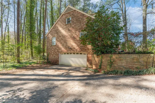 $399,000 | 604 Whittington Place, Statesville, NC 28677