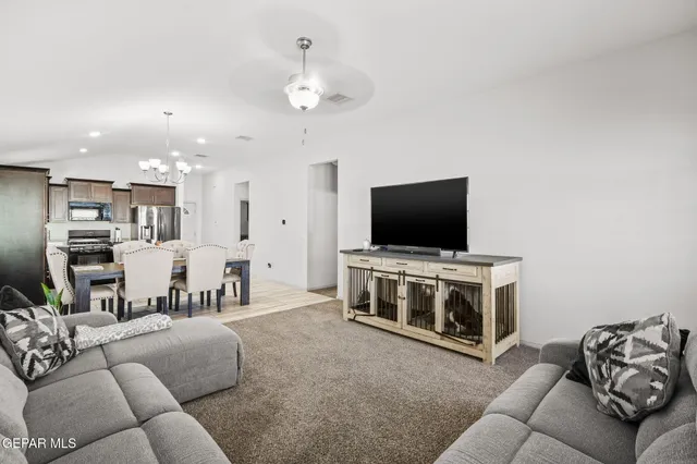 $230,500 | 809 Coyote Melon Drive, Socorro, TX 79927