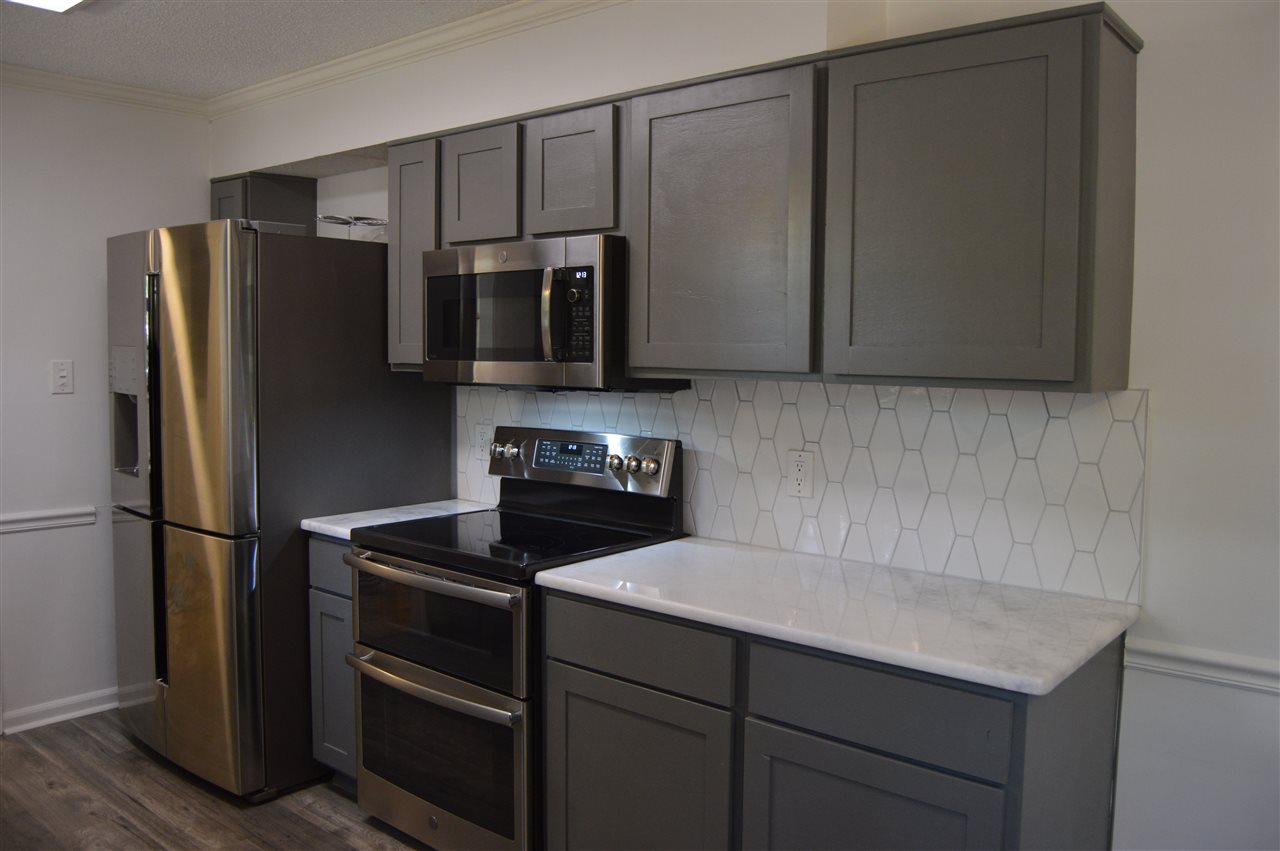 397 Cascade Falls Road Collierville, TN 38017 - Photo 8 of 24 double oven!
