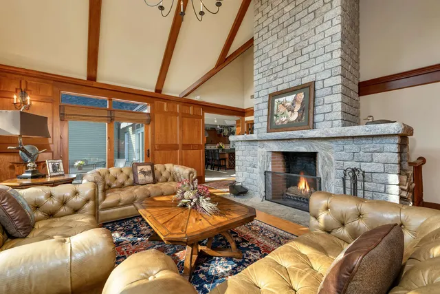 $1,670,000 | 9 Quinn Road, Hancock, NH 03449