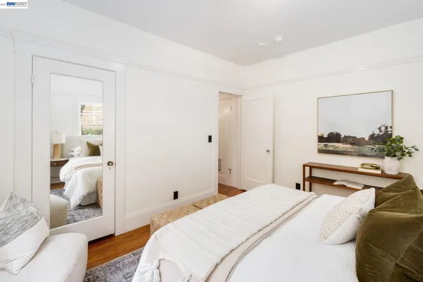 $525,000 | 3746 Park Blvd Way, Unit B, Oakland, CA 94610