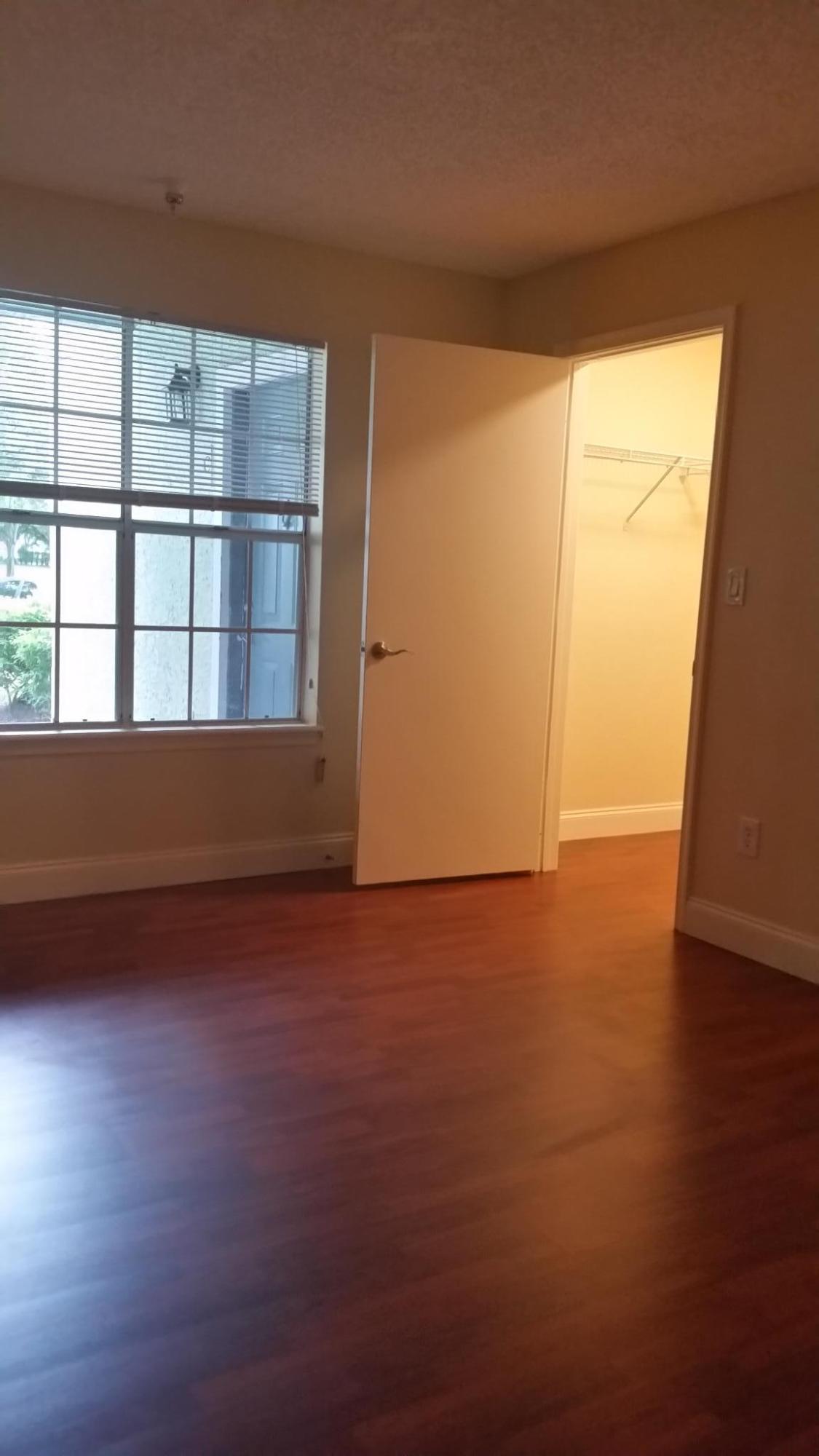 1000 Crystal Way, Unit C Delray Beach, FL 33444 - Photo 11 of 14 20150924_173752