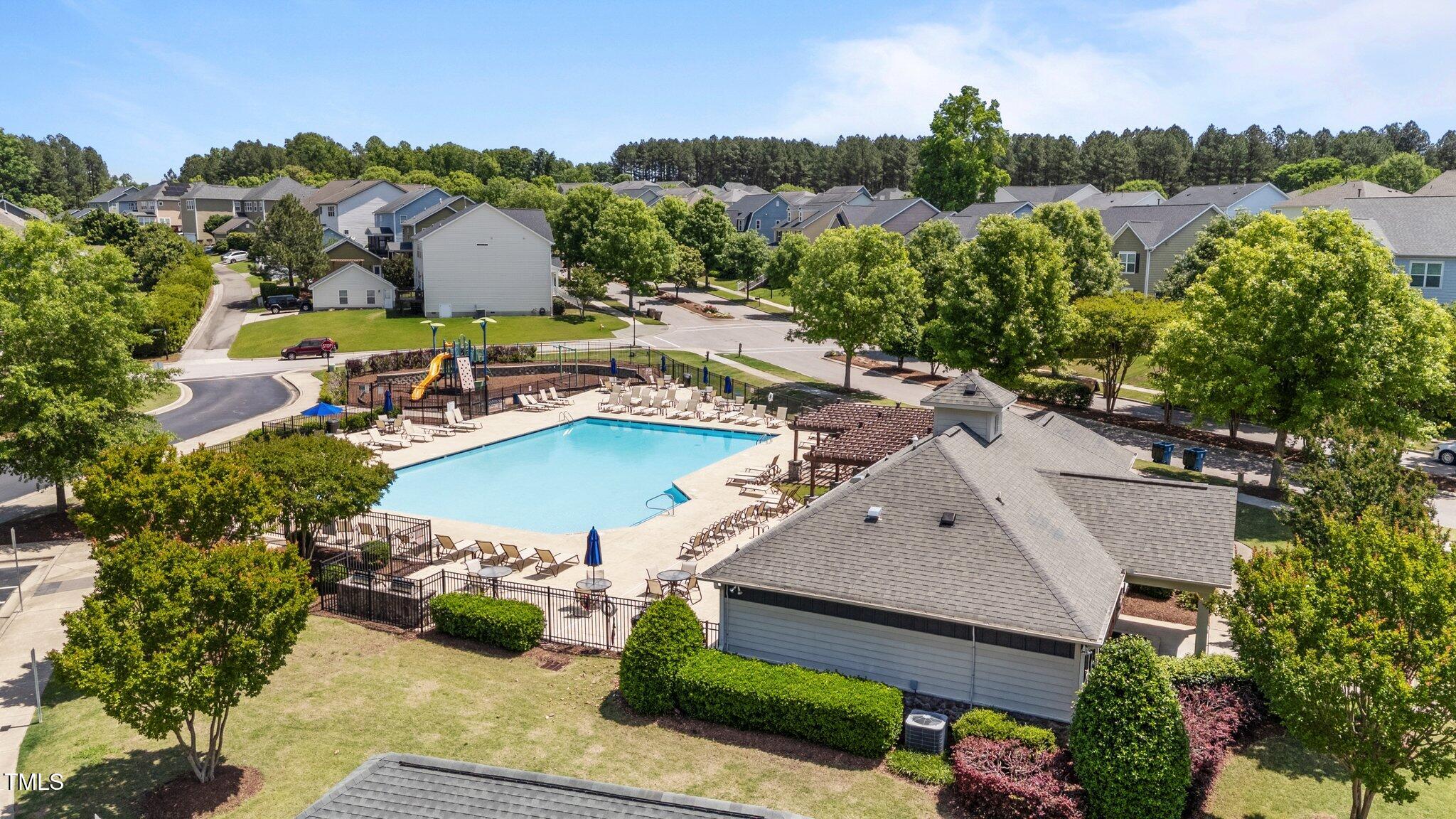 412 Kavanaugh Road Wake Forest, NC 27587 - Photo 28 of 33 18-web-or-mls-DJI_20250507121339_0695_D