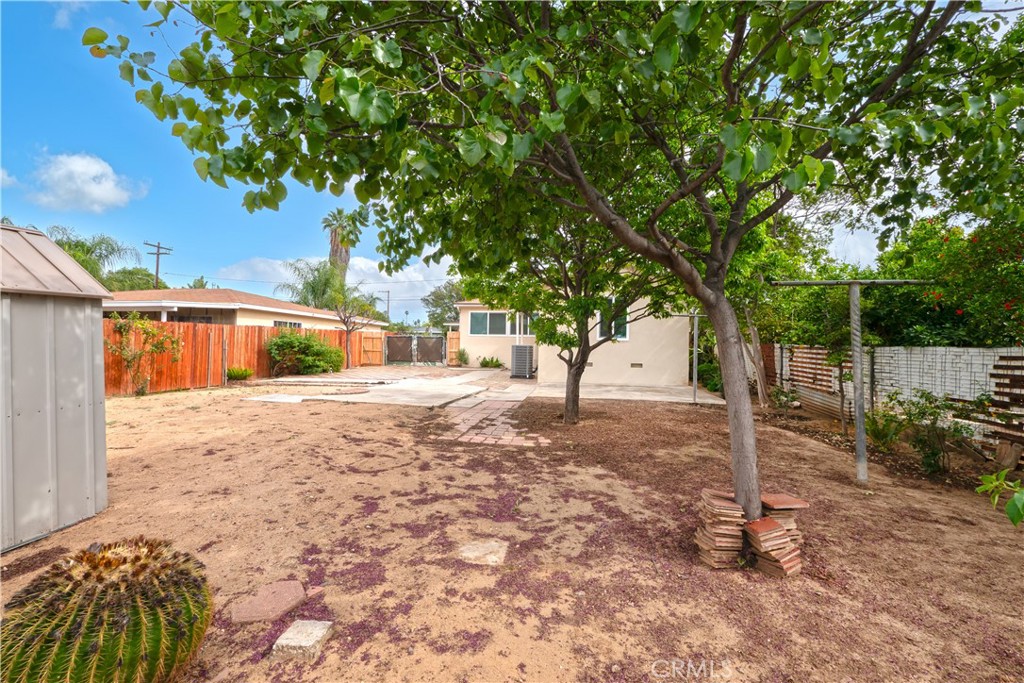 7579 Emerald Street Riverside, CA 92504 - Photo 13 of 16