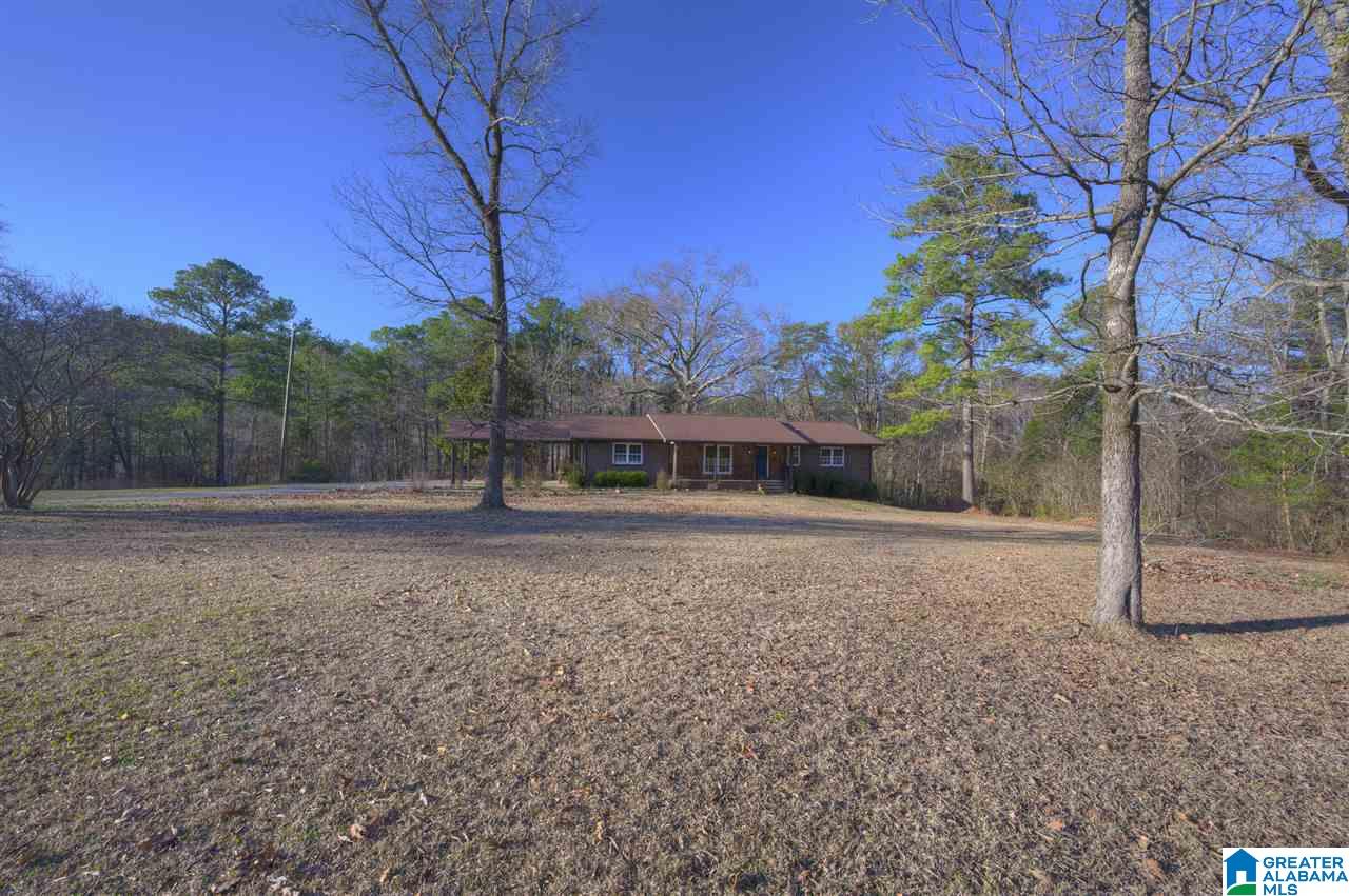 655 Valley Trail Warrior, AL 35180 - Photo 2 of 17