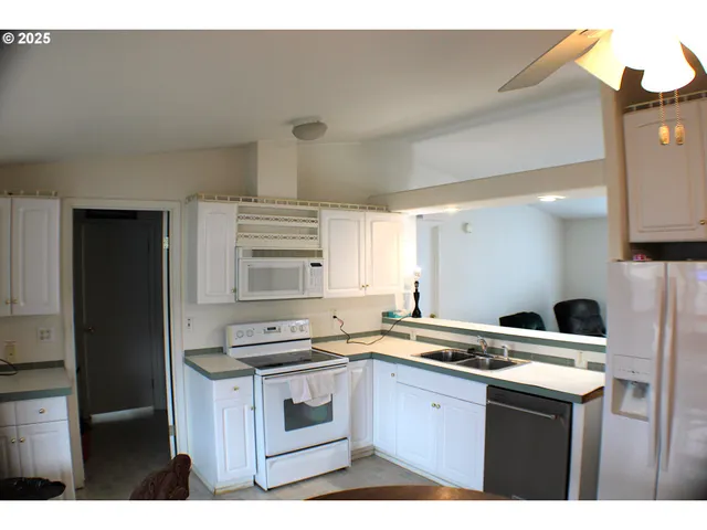 $99,500 | 124 Country Side Lane, Winston, OR 97496