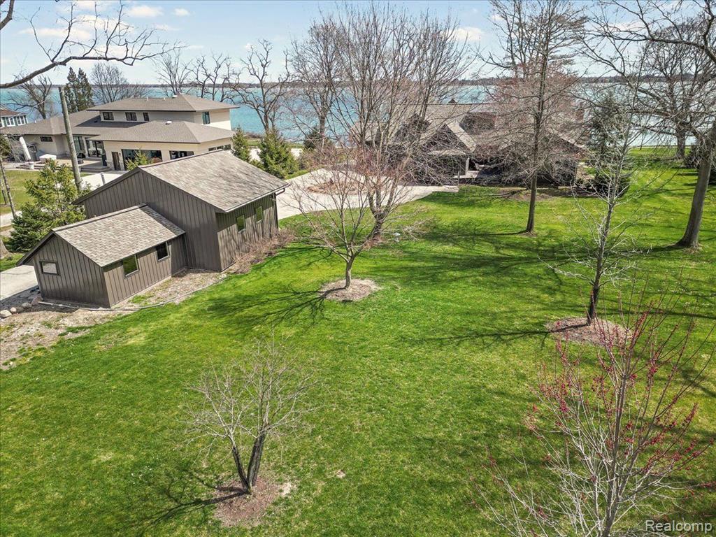 22664 East River Road Grosse Ile, MI 48138 - Photo 14 of 59
