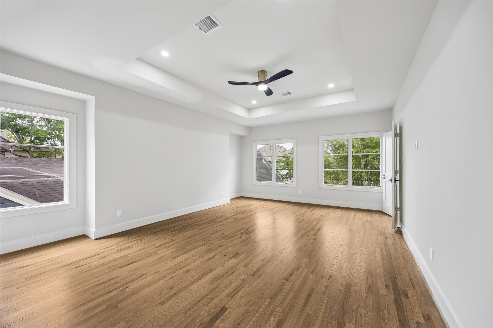 2320 North Boulevard Houston, TX 77098 - Photo 20 of 43