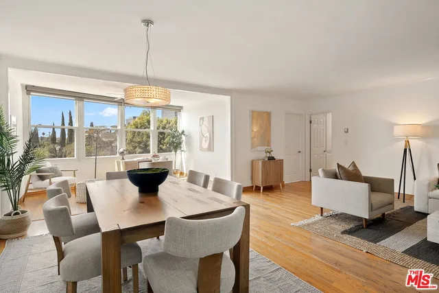 $1,295,000 | 10725 Ohio Avenue, Unit PH2, Los Angeles, CA 90024