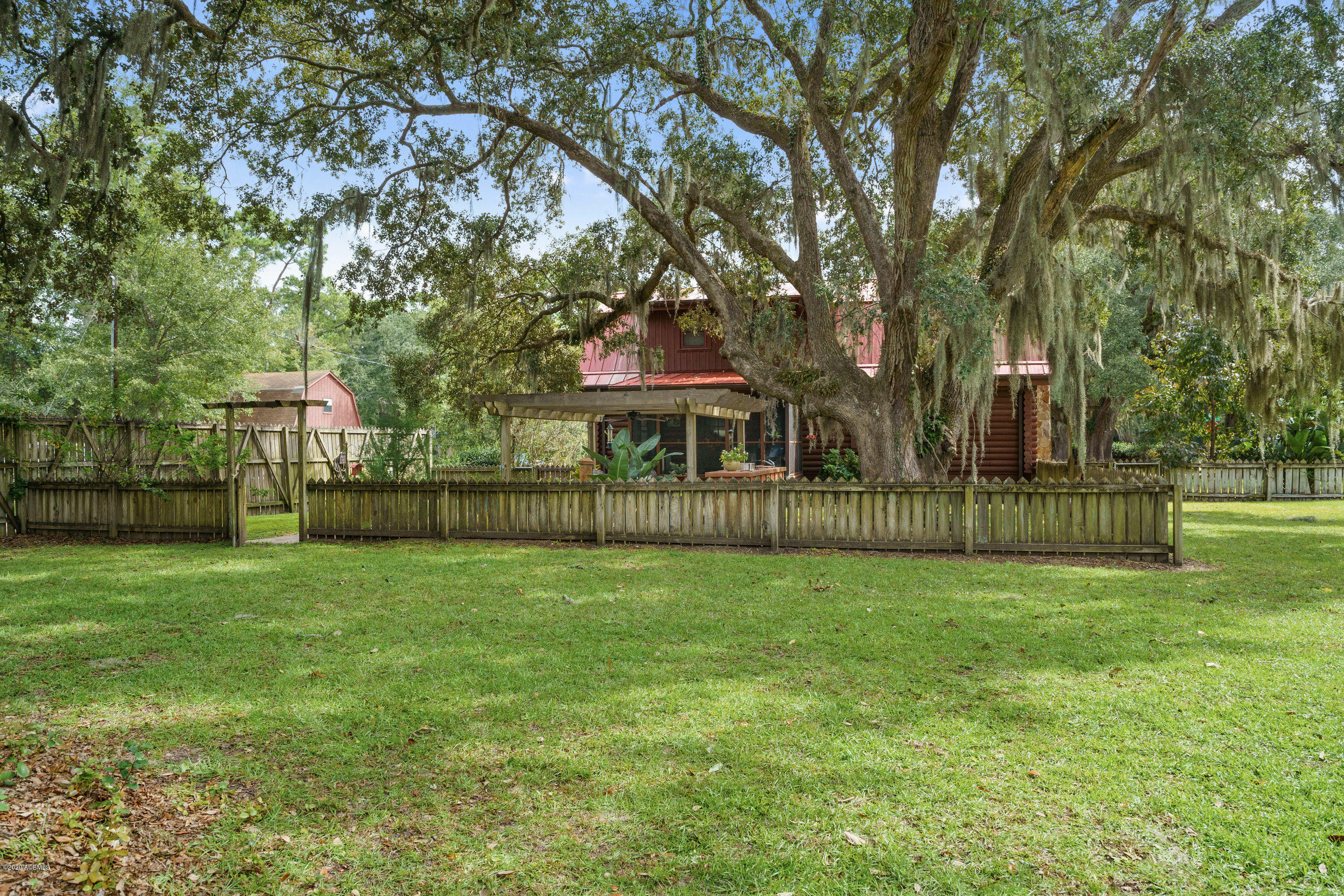 1082 Lands End Road St. Helena Island, SC 29920 - Photo 41 of 48 DSC07220