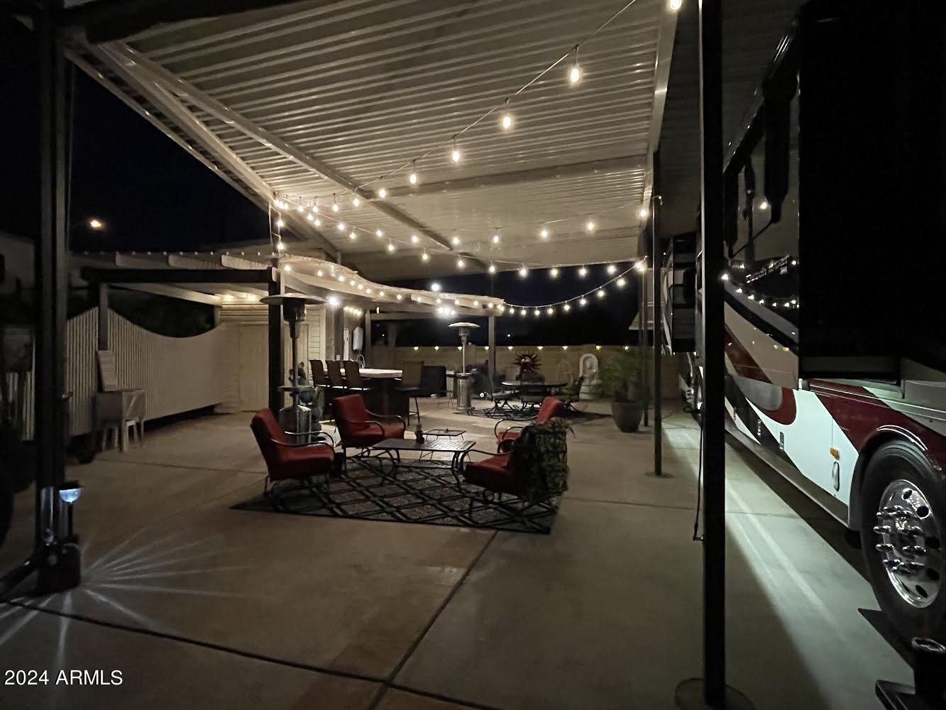 17200 West Bell Road, Unit 977 Surprise, AZ 85374 - Photo 16 of 36 night 1