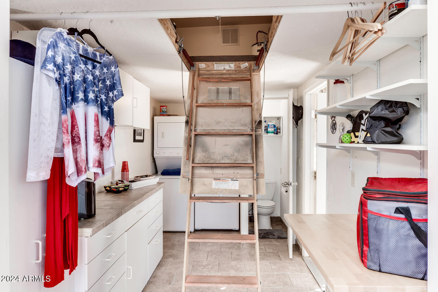 17200 West Bell Road, Unit 977 Surprise, AZ 85374 - Photo 23 of 36 Upstairs storage