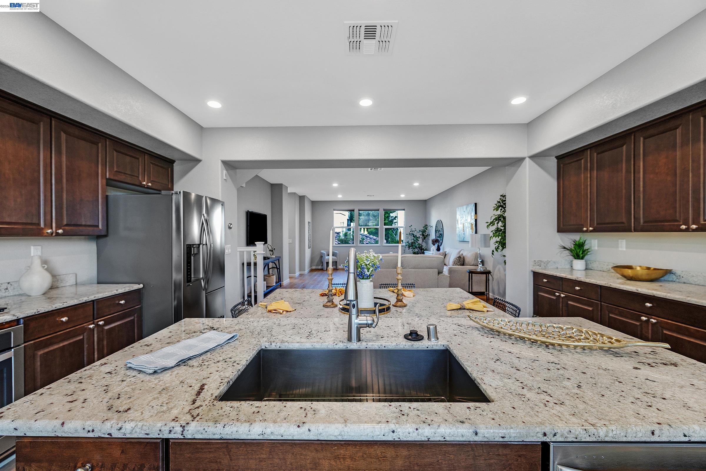 1270 Gusty Loop, Unit 3 Livermore, CA 94550 - Photo 18 of 41