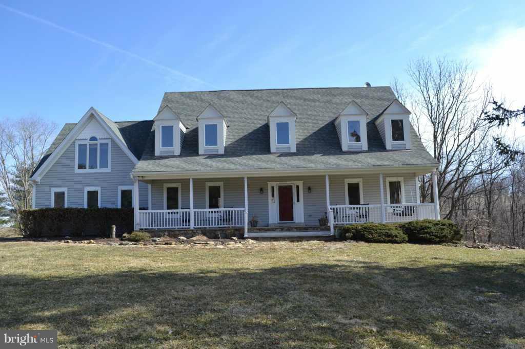 37278 Jeb Stuart Road Purcellville, VA 20132 - Photo 2 of 21 Exterior (Front)