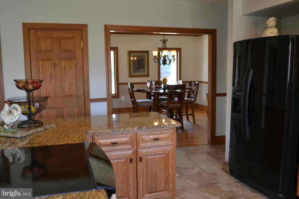 37278 Jeb Stuart Road Purcellville, VA 20132 - Photo 11 of 21 Interior (General)
