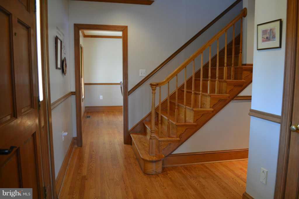 37278 Jeb Stuart Road Purcellville, VA 20132 - Photo 9 of 21 Interior (General)