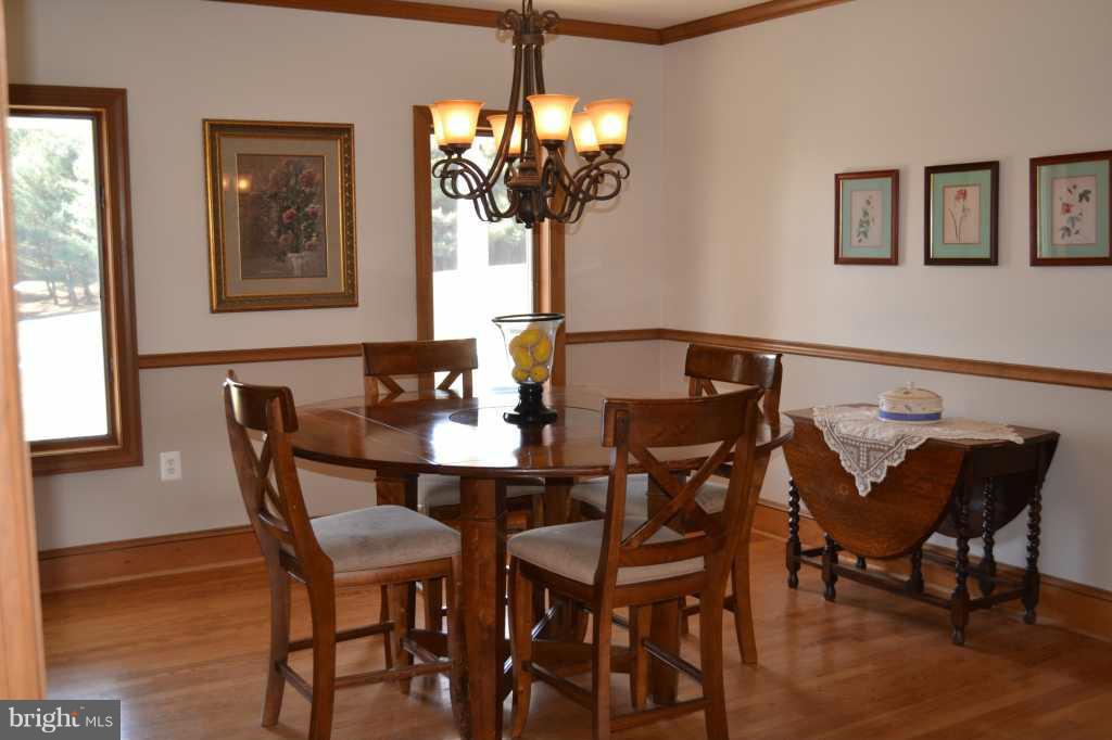 37278 Jeb Stuart Road Purcellville, VA 20132 - Photo 10 of 21 Dining Room