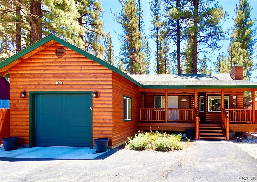 1024 West Sherwood Blvd  