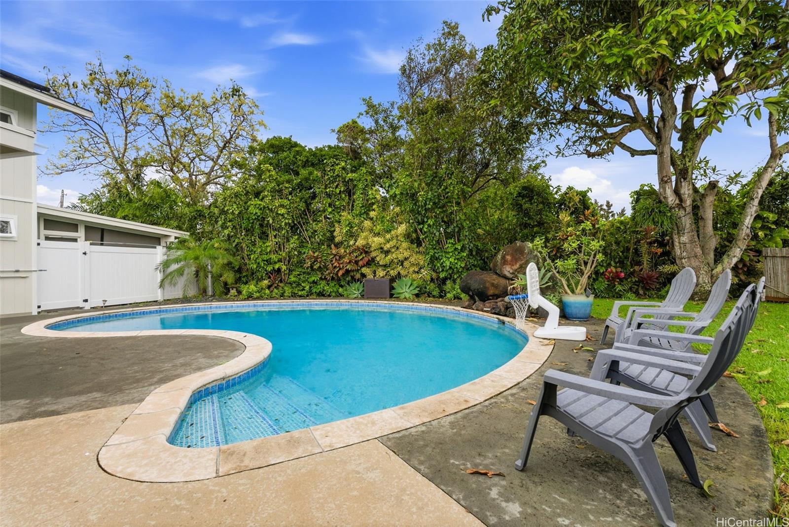 531 Kaiemi Street Kailua, HI 96734 - Photo 12 of 22 Pool & lush yard with Mango tree.