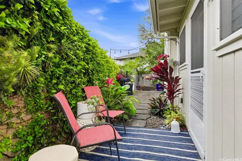 $2,295,000 | 531 Kaiemi Street, Kailua, HI 96734