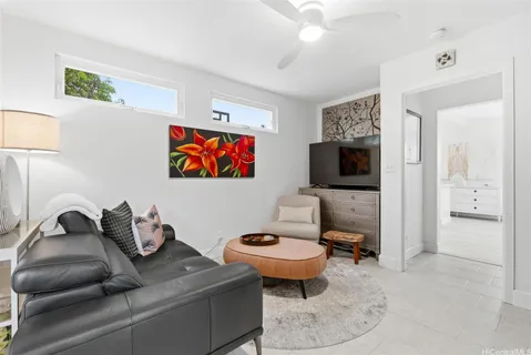 $2,295,000 | 531 Kaiemi Street, Kailua, HI 96734