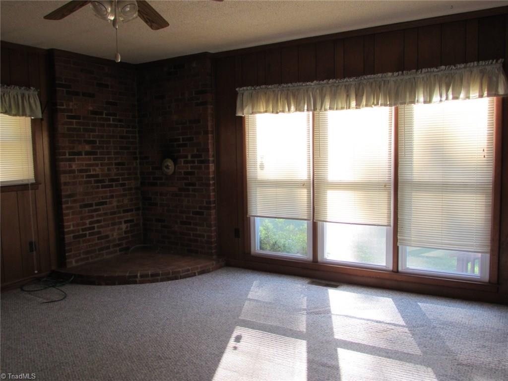 3046 Pleasant Ridge Road Summerfield, NC 27358 - Photo 4 of 22