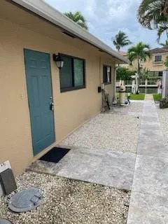 $2,250 | 2234 Northeast 27th Street, Lighthouse Point, FL 33064