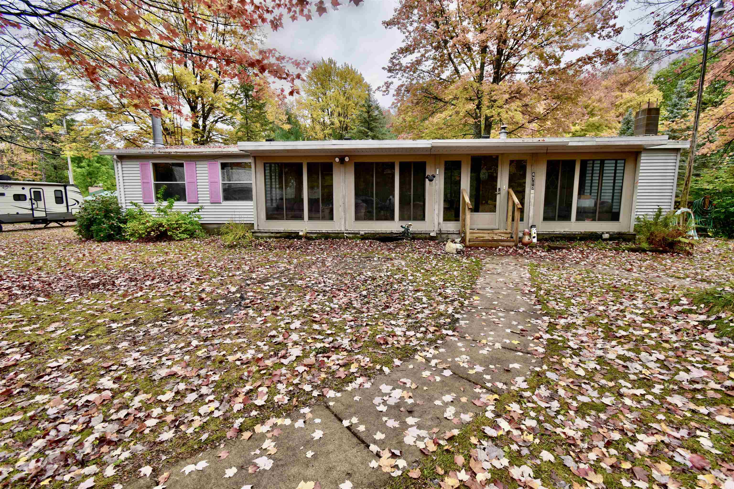 4710 East Wilson Road Harrison, MI 48625 - Photo 13 of 99