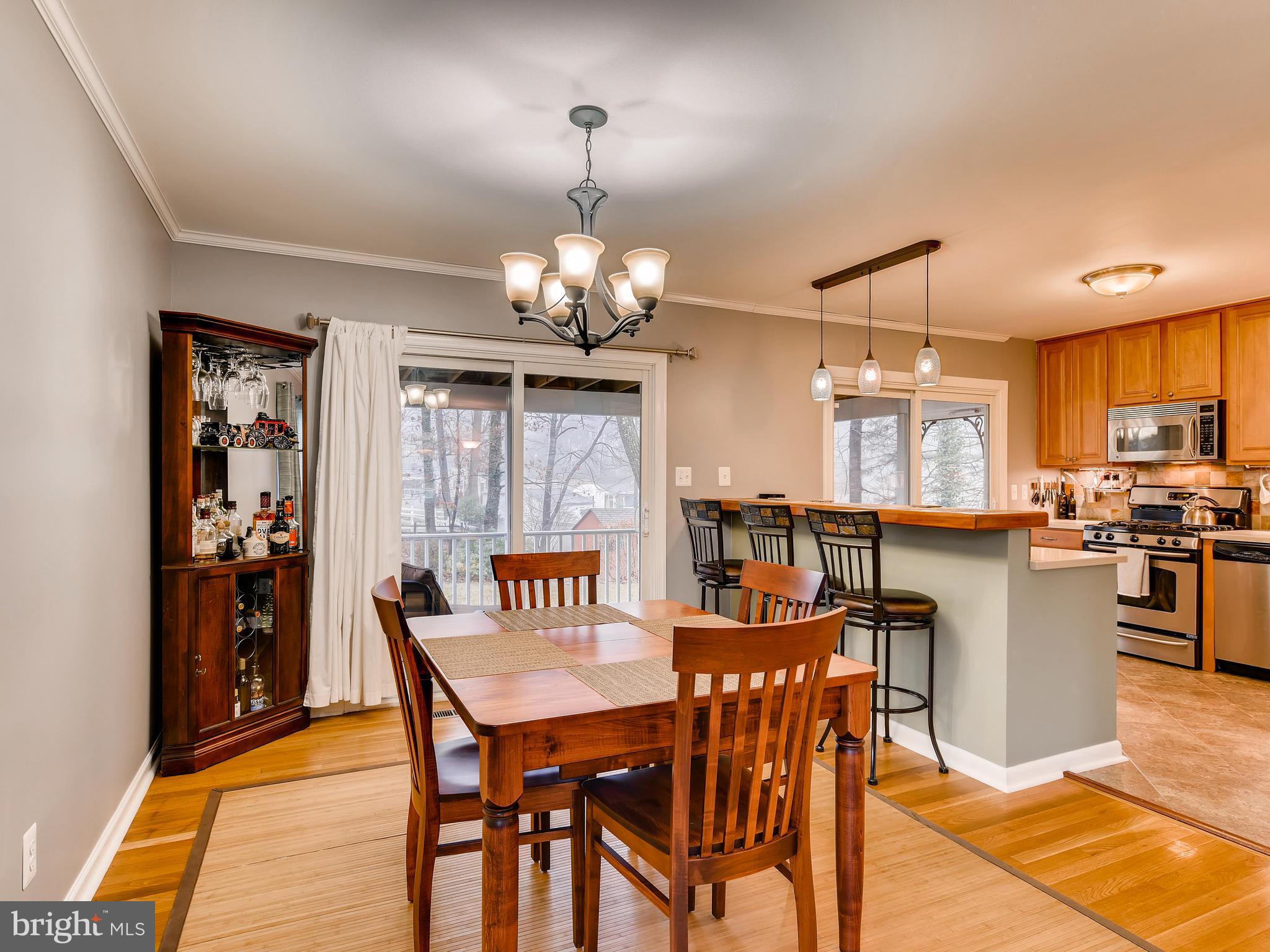 425 Crosby Road Baltimore, MD 21228 - Photo 8 of 31
