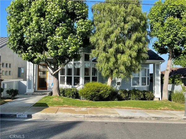$9,500 | 1536 Silver Street, Hermosa Beach, CA 90254