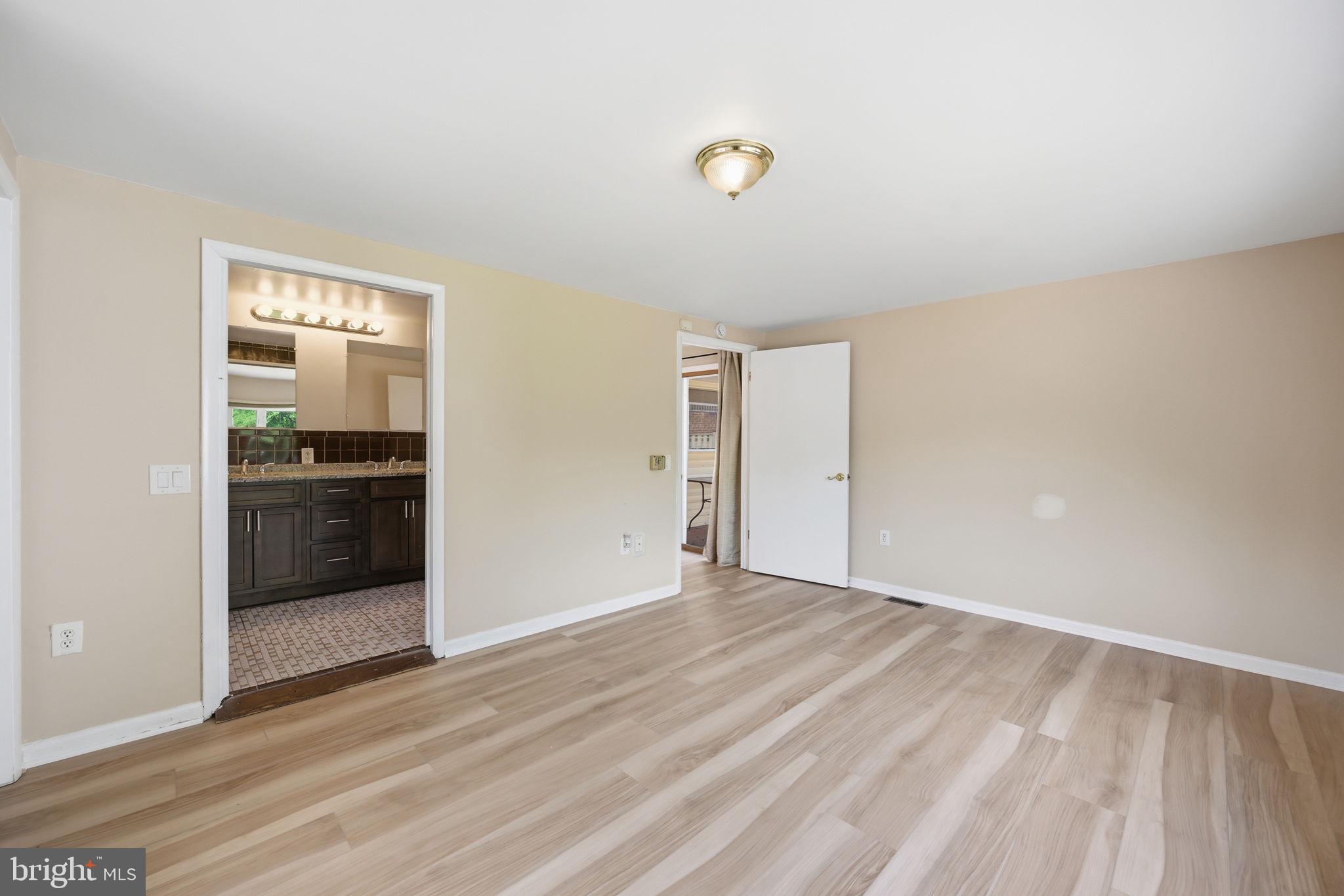 512 Dennis Avenue Silver Spring, MD 20901 - Photo 6 of 21