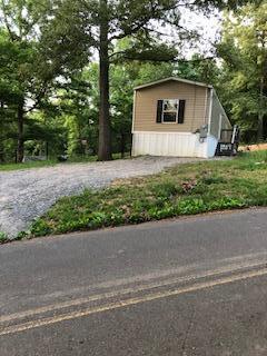 652 Johnson Road Kodak, TN 37764 - Photo 3 of 27 Side