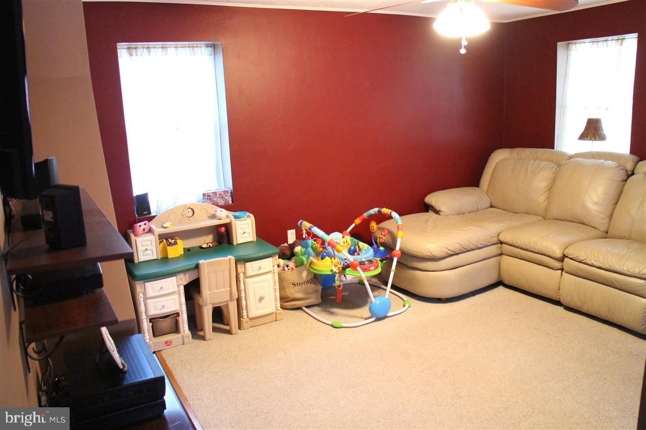 865 Bremer Road Dover, PA 17315 - Photo 5 of 33 a living room with furniture
