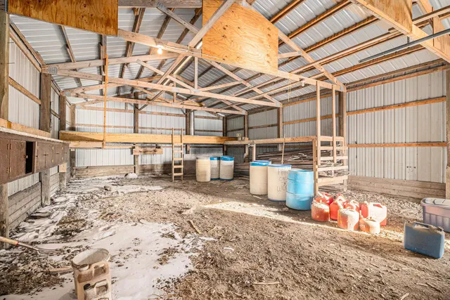 $365,000 | 29490 221st Avenue, Belle Plaine, MN 56011