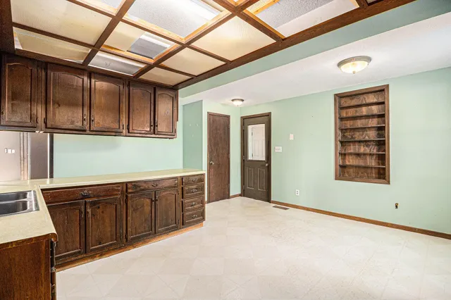 $365,000 | 29490 221st Avenue, Belle Plaine, MN 56011