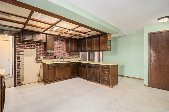 $365,000 | 29490 221st Avenue, Belle Plaine, MN 56011