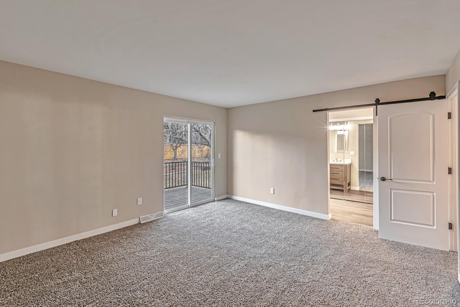 5487 South Cimarron Road Littleton, CO 80123 - Photo 12 of 29 Gallery Image 12