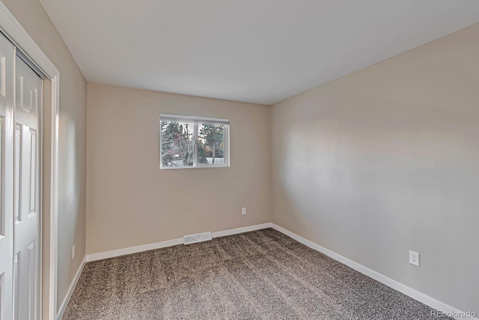 5487 South Cimarron Road Littleton, CO 80123 - Photo 19 of 29 Gallery Image 19