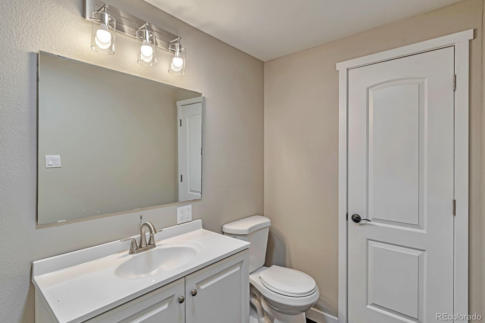 5487 South Cimarron Road Littleton, CO 80123 - Photo 27 of 29 Gallery Image 27