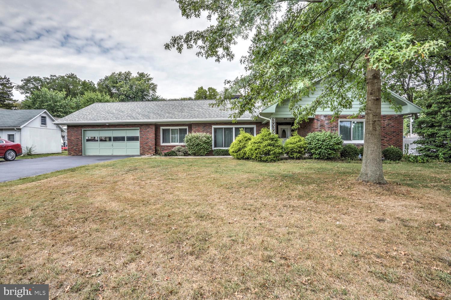 371 East Roseville Road Lancaster, PA 17601 - Photo 1 of 44 Gallery Image 1